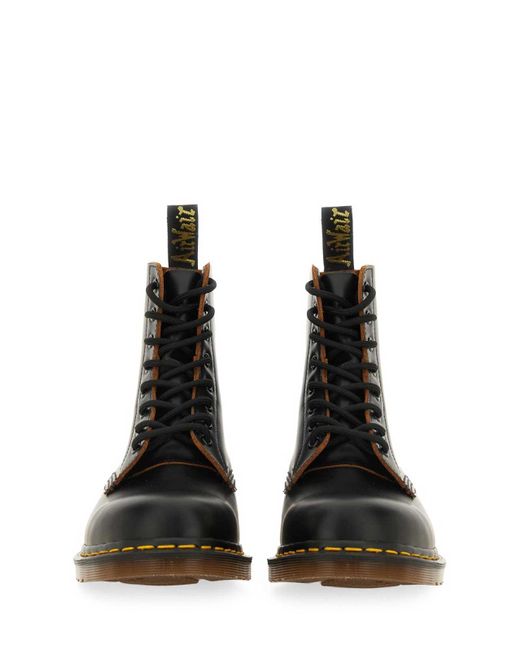Dr. Martens Black Boot 1460 Vintage for men