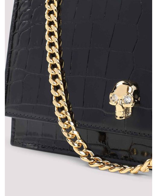 McQueen White Small Skull Clutch