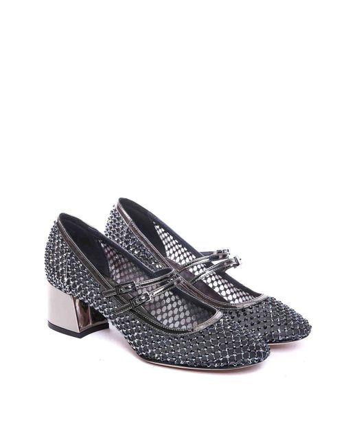Le Silla Gray Sandals