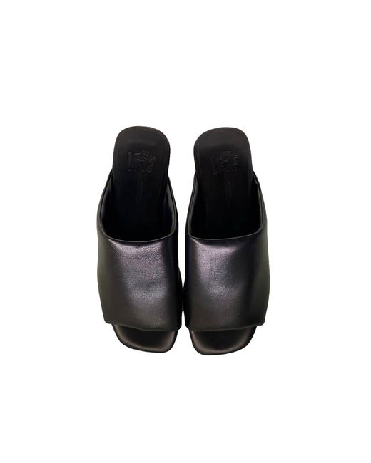 LA ROSE Black Sabot Nappa
