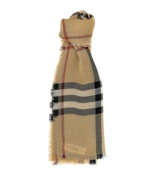 Controlla La Sciarpa Reversibile di Burberry in Natural da Uomo
