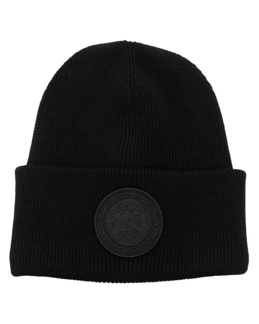 Canada Goose Black Arctic Disc Knitted Beanie for men