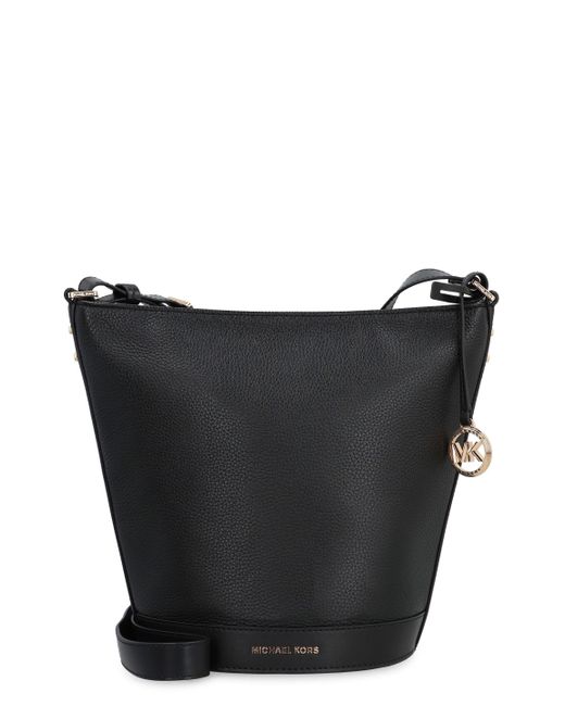 Michael kors black 2024 leather bucket bag