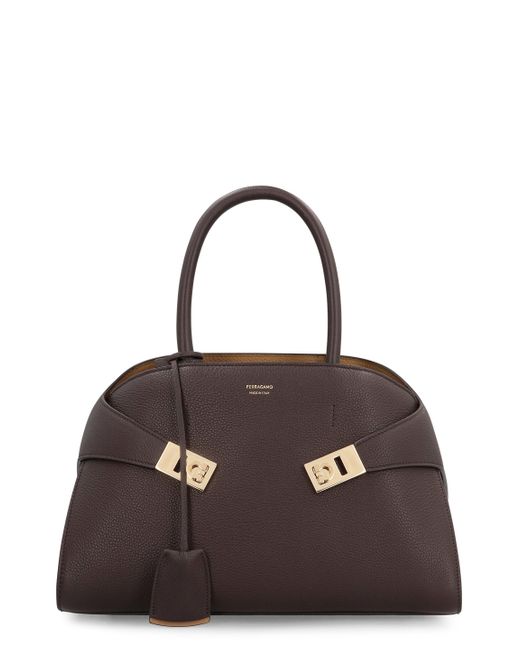 Borsa a mano Hug S in pelle di Ferragamo in Brown