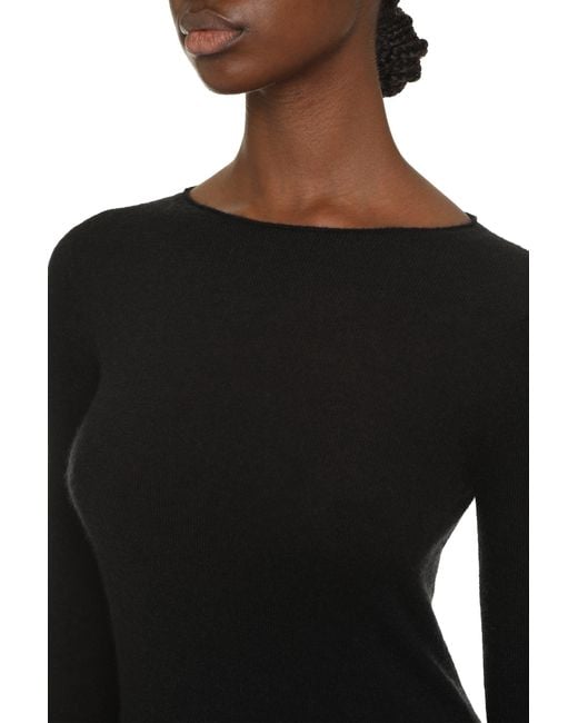 THE (Alphabet) Black The (Knit)