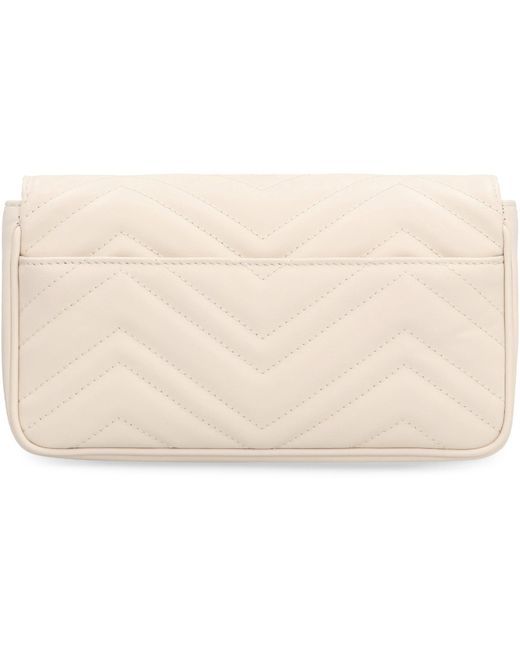 Mini borsa a tracolla GG Marmont in pelle di Gucci in Natural