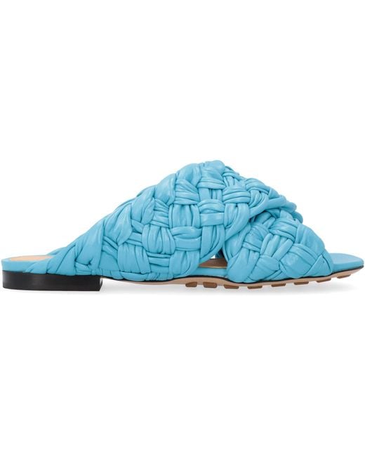 bv board flat sandals