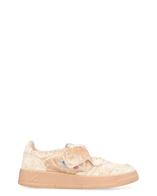 Autry Pink Sneakers Low-Top Medalist
