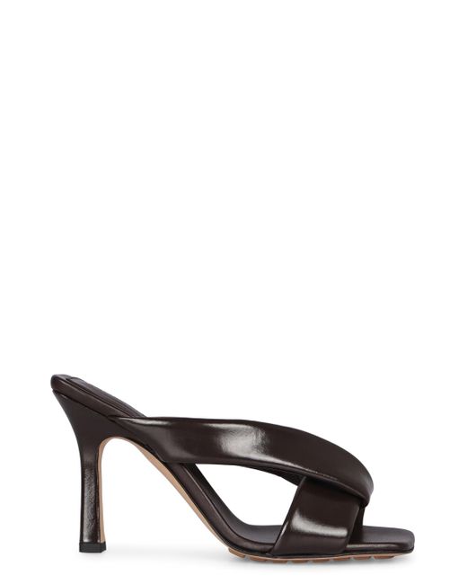 Mules Riva in pelle di Bottega Veneta in Black