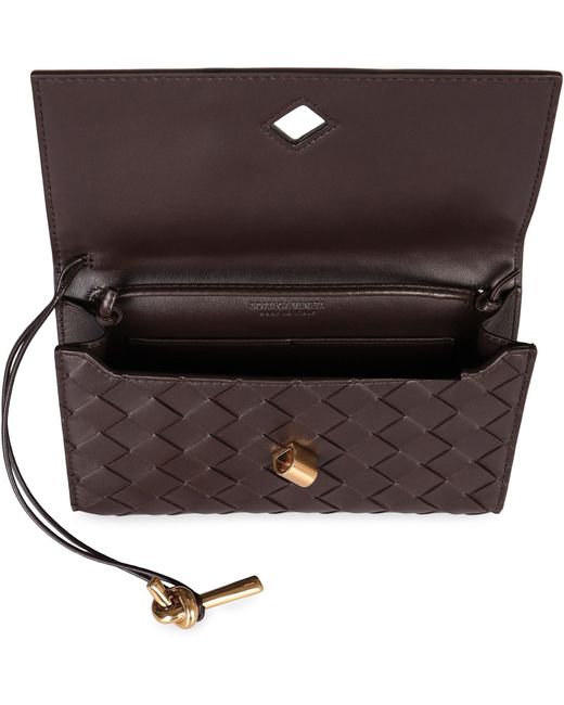 Pochette Andiamo di Bottega Veneta in Gray