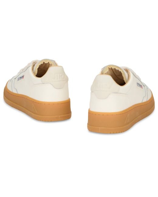 Autry White Sneakers Low-Top Medalist