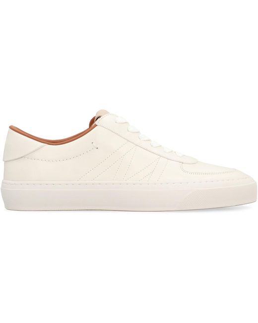 Sneakers low-top Monclub in pelle di Moncler in White da Uomo