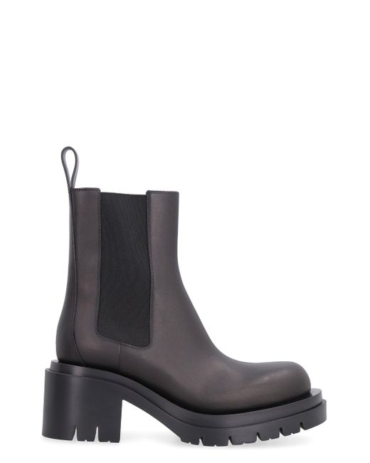 Bottega Veneta Leather Slip-on Chelsea 