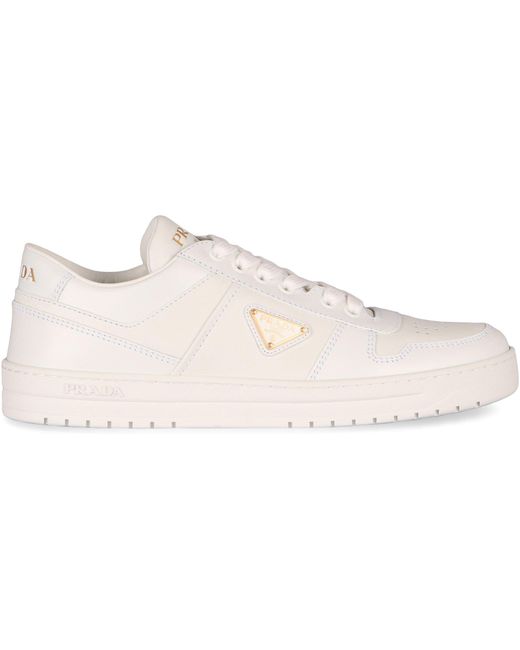 Sneakers in pelle di Prada in White