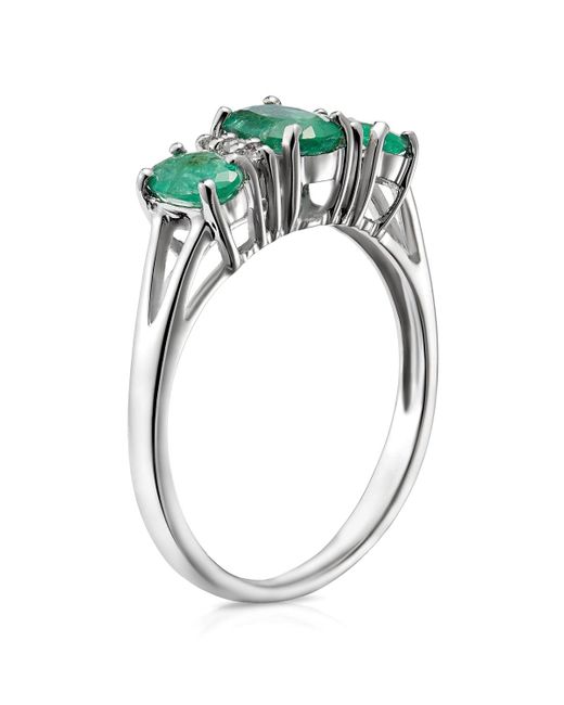 The Diamond Store Green Emerald 1.06Ct And Diamond 9K Ring