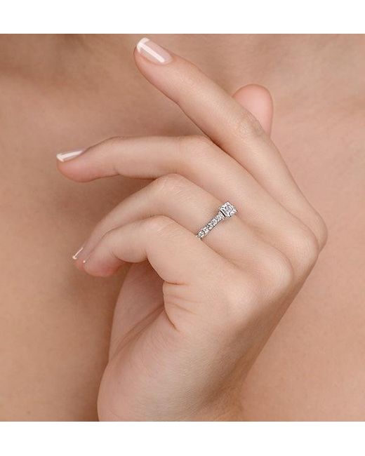 The Diamond Store Metallic Sidestone Engagement Ring Seraphina 0.95Ct Vs2 Princess Diamond 18Kw