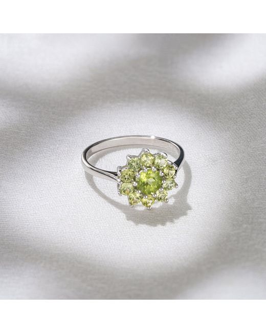 The Diamond Store Green 1.12Ct Peridot Cluster Ring
