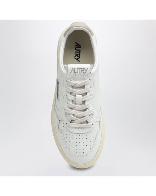 Autry White Medalist Low Sneakers