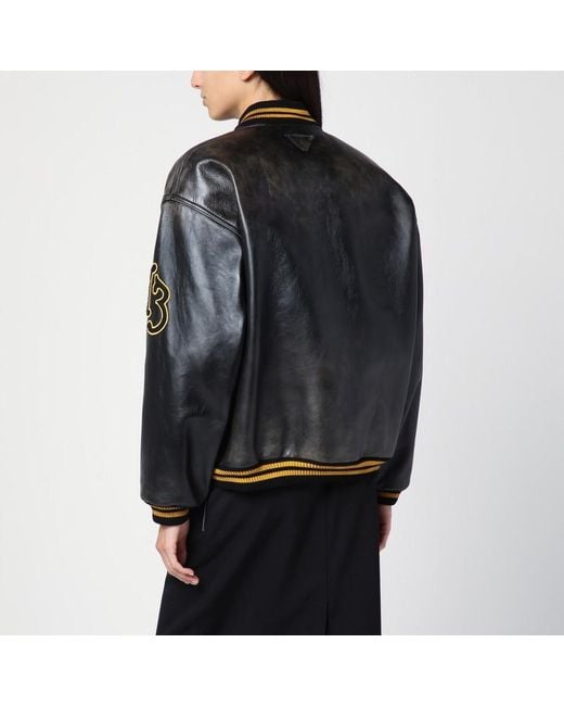 Prada Black Schwarze Bomberjacke Aus Vintage-Leder Mit Aufnäher