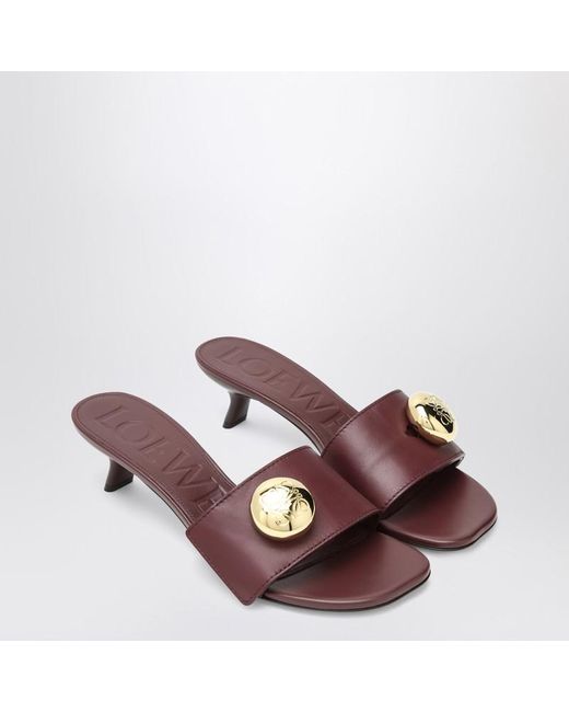 Slide pebble in pelle di vitello di Loewe in Brown