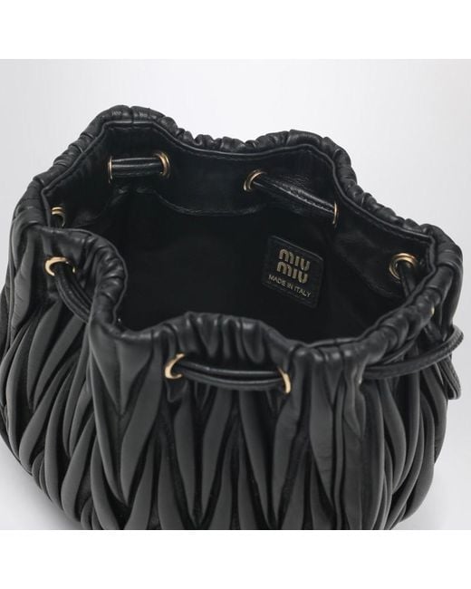 Pochette Noire En Nappa Matelassé Miu Miu en coloris Black