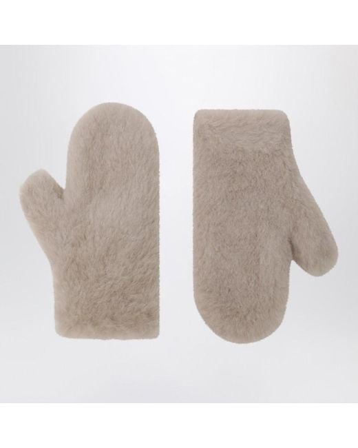 Muffole in teddy di alpaca e lana di Max Mara in Natural