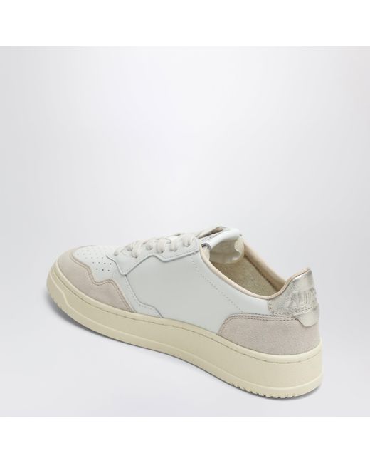 Autry White Medalist Low Sneakers