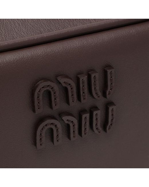 Pochette En Cuir Miu Miu en coloris Black