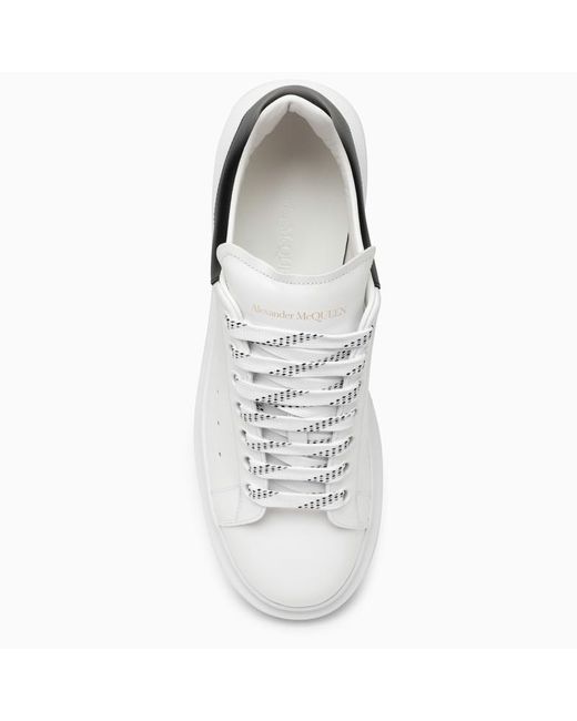 Sneaker oversize bianca e nera di Alexander McQueen in White da Uomo