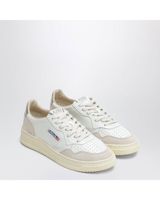Autry White Medalist Low Sneakers