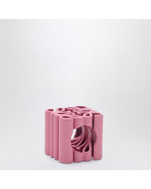 Charm piccolo dado anagram di Loewe in Pink