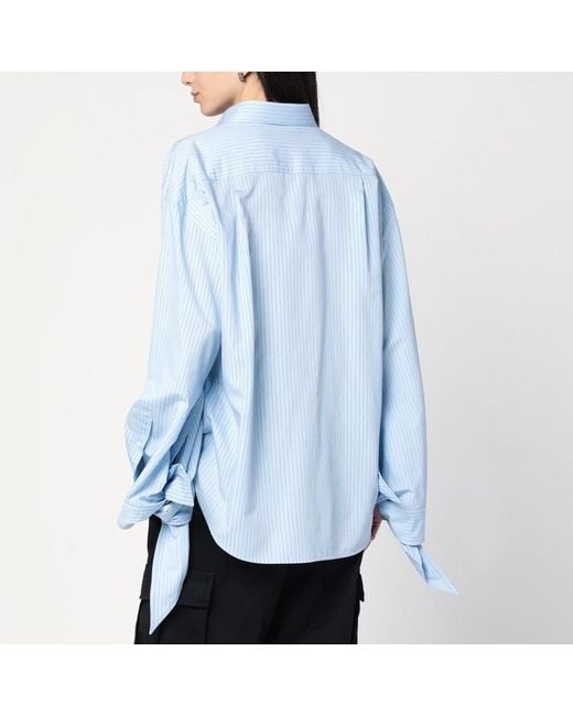 Balenciaga Blue Hellblau Gestreiftes Hemd Mit Geknoteten Manschetten
