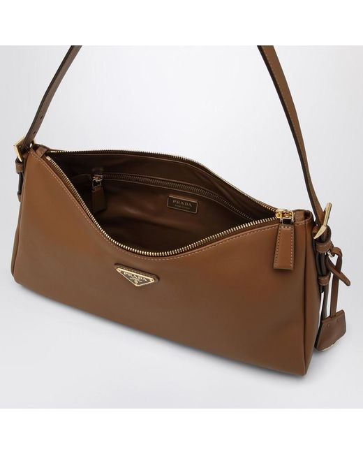 Borsa aimée media caramello in pelle di Prada in Brown