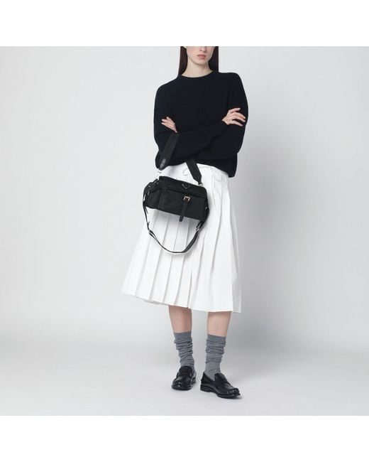 Borsa Explore Medium di Prada in Black