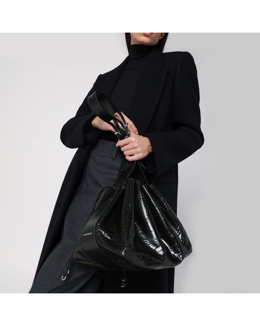Borsa pumini media in pelle verniciata craquelé nera di Givenchy in Black