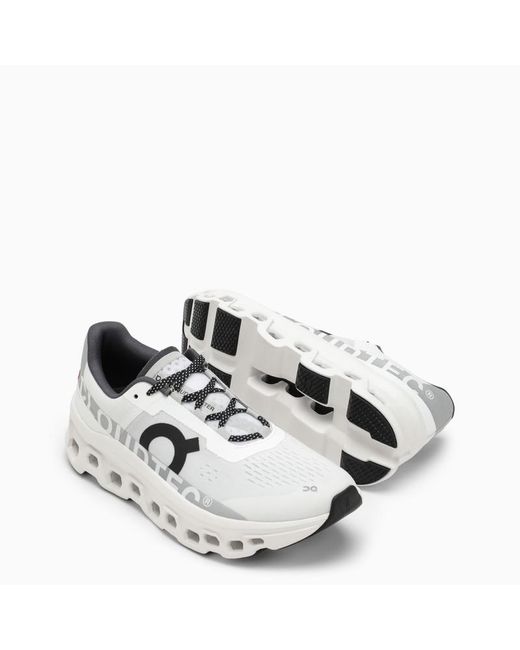 Sneaker bassa cloudmster bianca di On Shoes in Gray da Uomo
