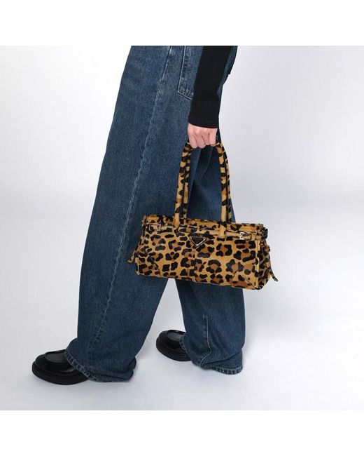 Borsa a mano media in cavallino di Prada in Brown