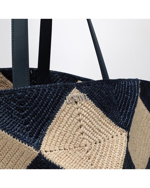 Borsa puzzle fold tote xxl /navy in rafia di Loewe in Black da Uomo