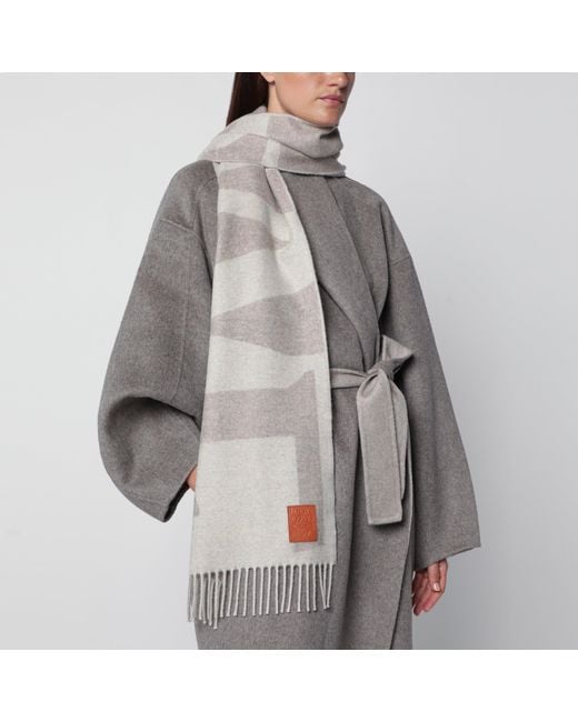 Loewe Gray Hellgrauer Kaschmirschal Mit Anagram Patch