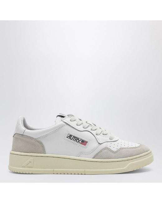 Autry White Medalist Low Sneakers