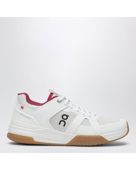On Shoes White The Roger Clubhouse Pro Tennis Shoes