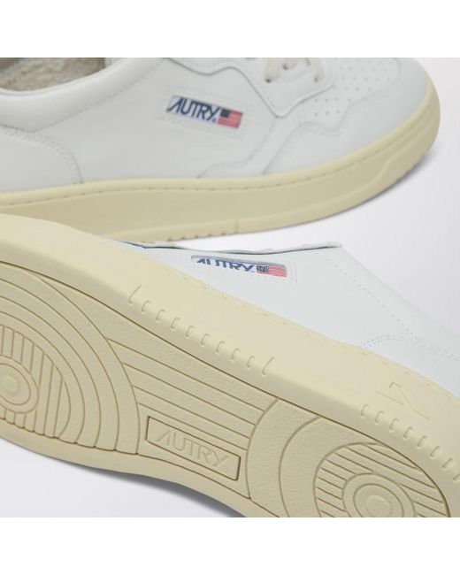 Sneaker medalist in pelle bianca/sabbia di Autry in White