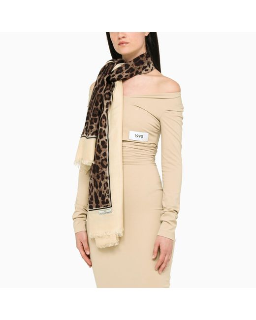 Sciarpa con stampa leopardata di Dolce & Gabbana in Marrone | Lyst