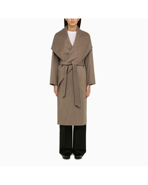 Cappotto carrie rose taupe di IVY & OAK in Brown