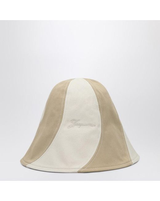 Cappello bob gelato in canvas beige e bianca di Jacquemus in Natural