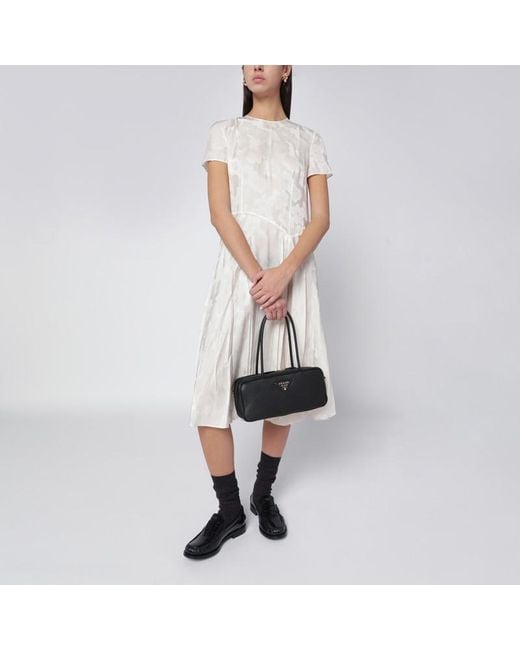 Bauletto misura media in pelle di Prada in Black