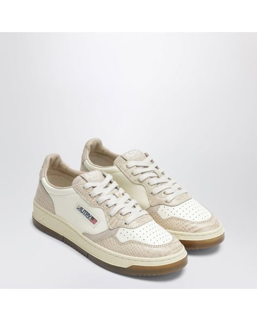 Autry White Medalist Low Sneakers