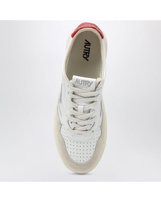 Autry White Medalist Low Sneakers
