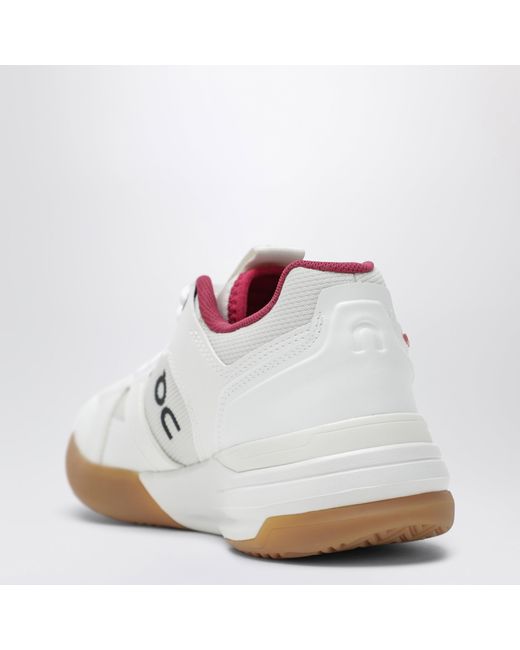 On Shoes White The Roger Clubhouse Pro Tennis Shoes