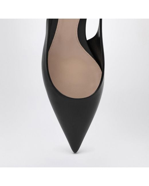 Gucci Black Elegance Pointed Toe Low Pumps For